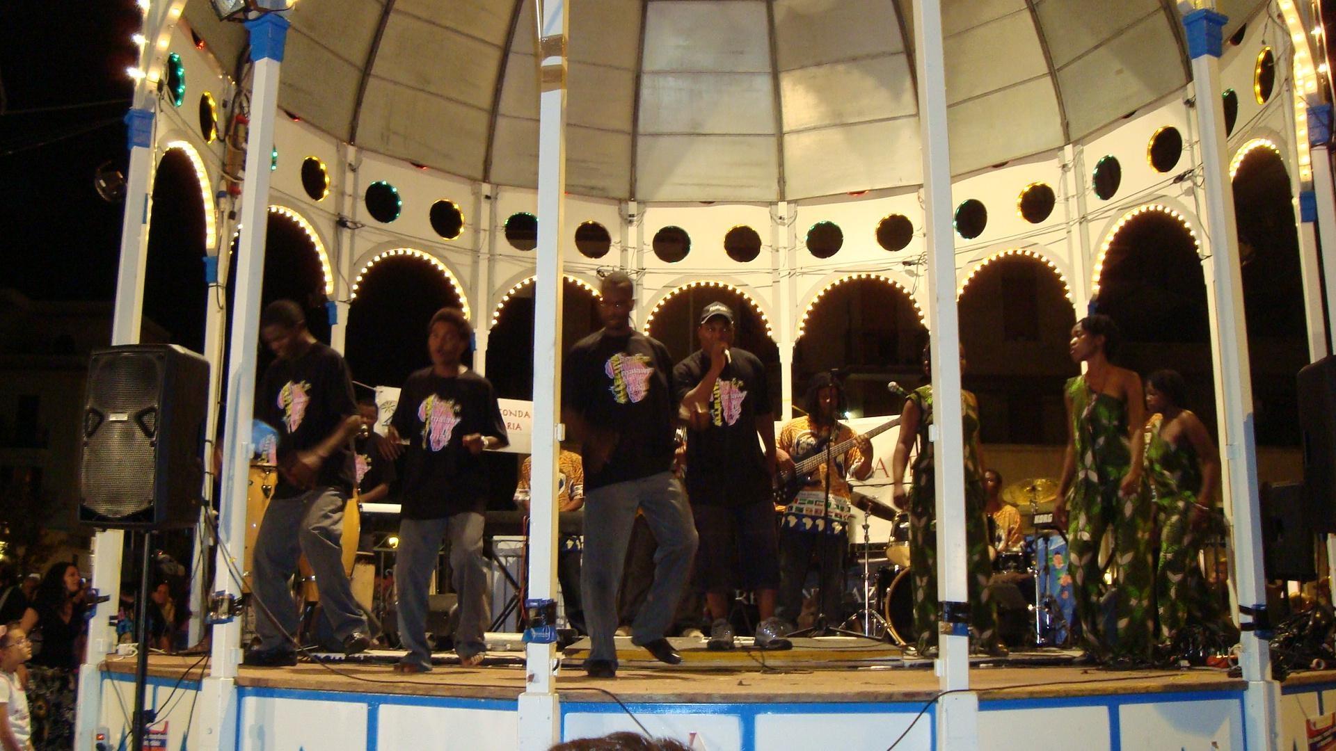 piazza_anco_marzio_2011_038.jpg piazza_anco_marzio_2011_038.jpg